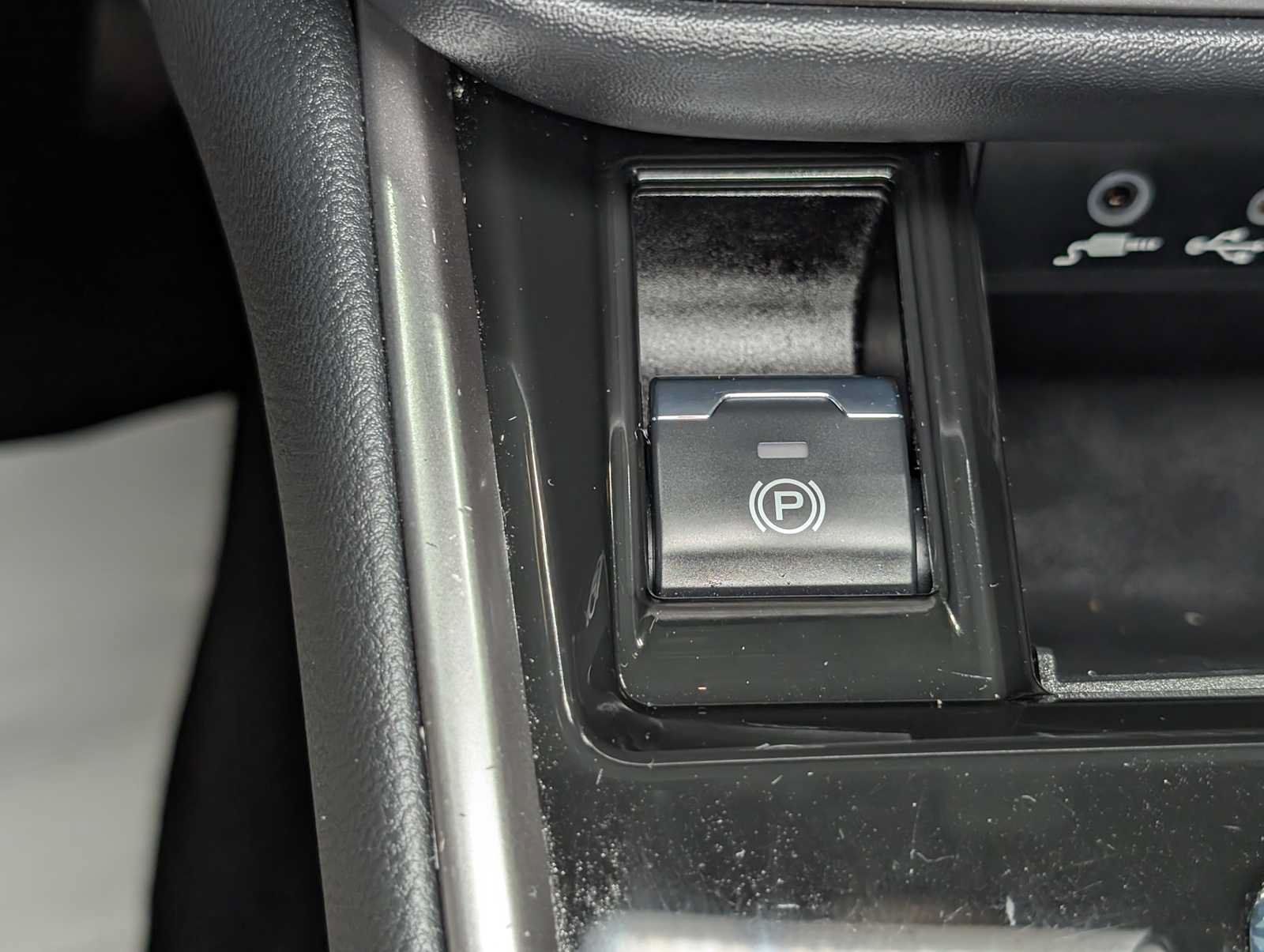 Used 2024 Subaru Legacy Premium AWD/4WD image 28