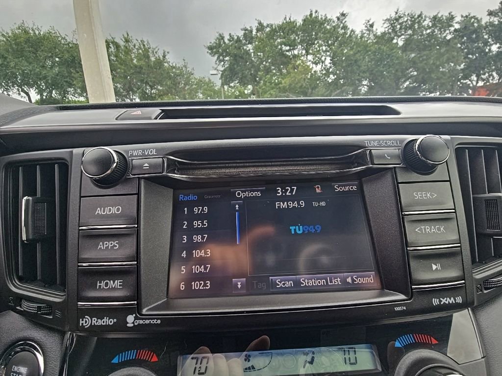 Used 2016 Toyota RAV4 SE FWD image 19