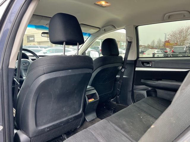 Used 2014 Subaru Outback 2.5i Premium image 11