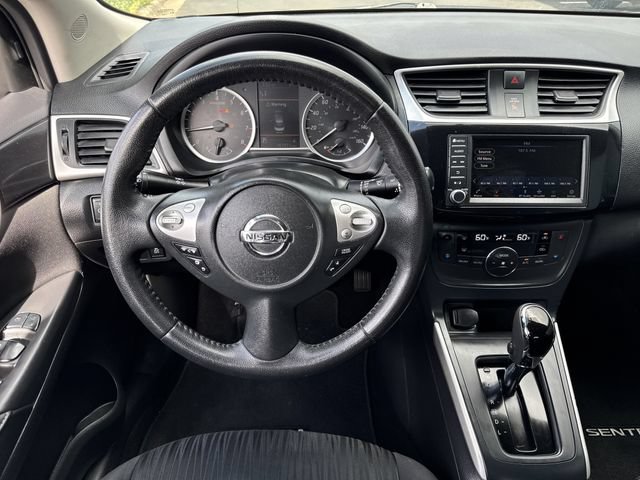 Used 2019 Nissan Sentra SV w/ Special Edition Package FWD image 14