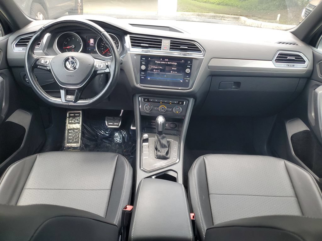 Used 2021 Volkswagen Tiguan SE R-Line FWD image 14