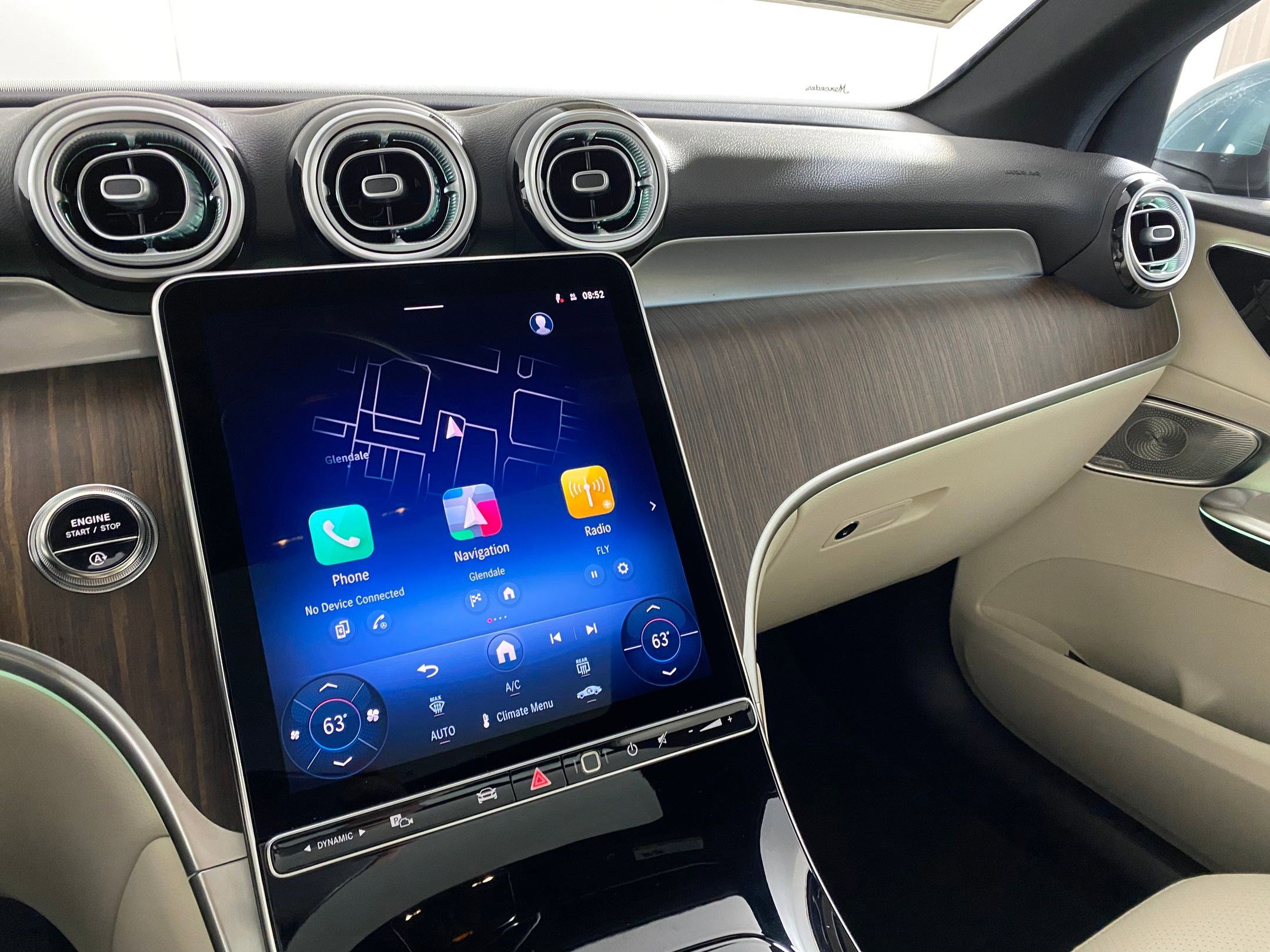 Used 2026 Mercedes-Benz GLC 300 4MATIC image 24