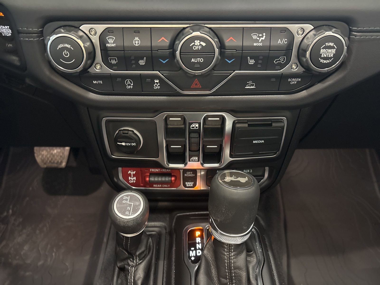 New 2026 Jeep Wrangler Unlimited Rubicon image 17