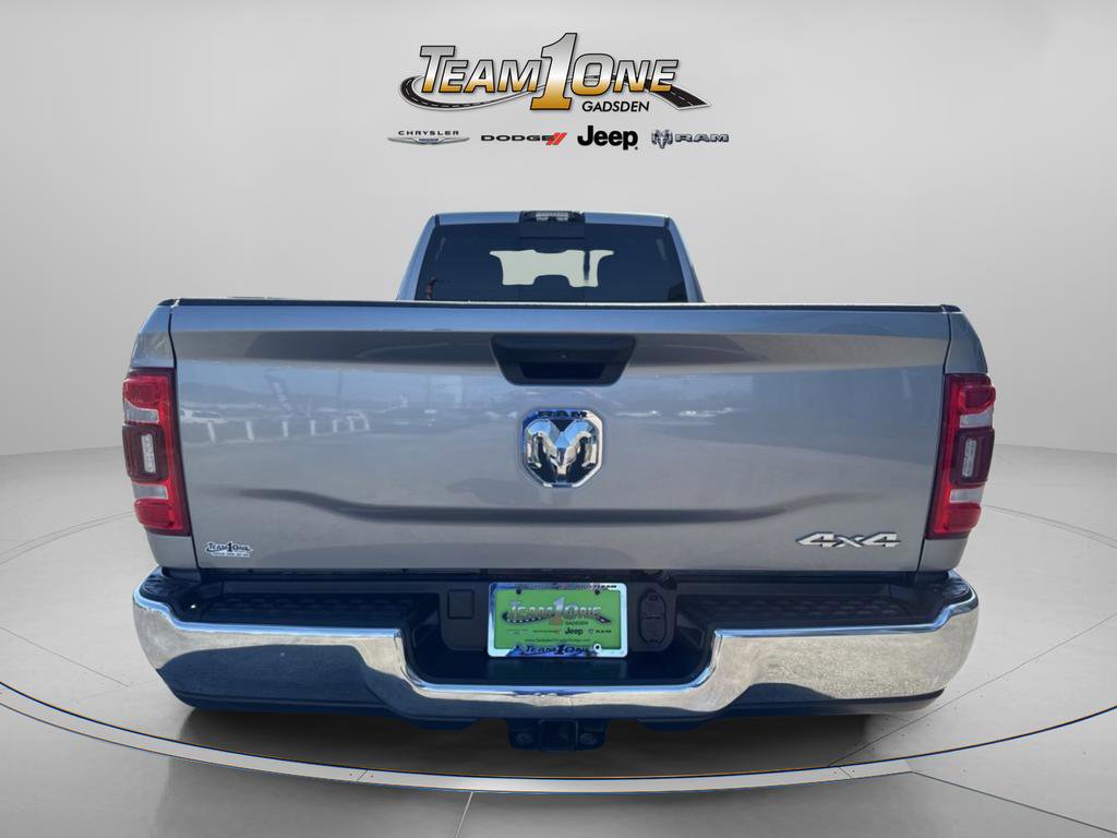 Used 2024 RAM 3500 Tradesman w/ Chrome Appearance Group AWD/4WD image 8