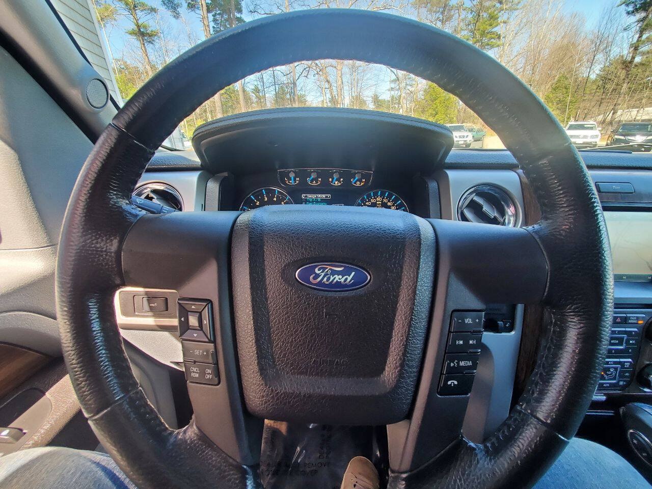 Used 2013 Ford F150 Lariat w/ Luxury Equipment Group AWD/4WD image 16