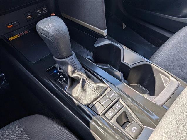 Used 2025 Toyota Camry LE image 12