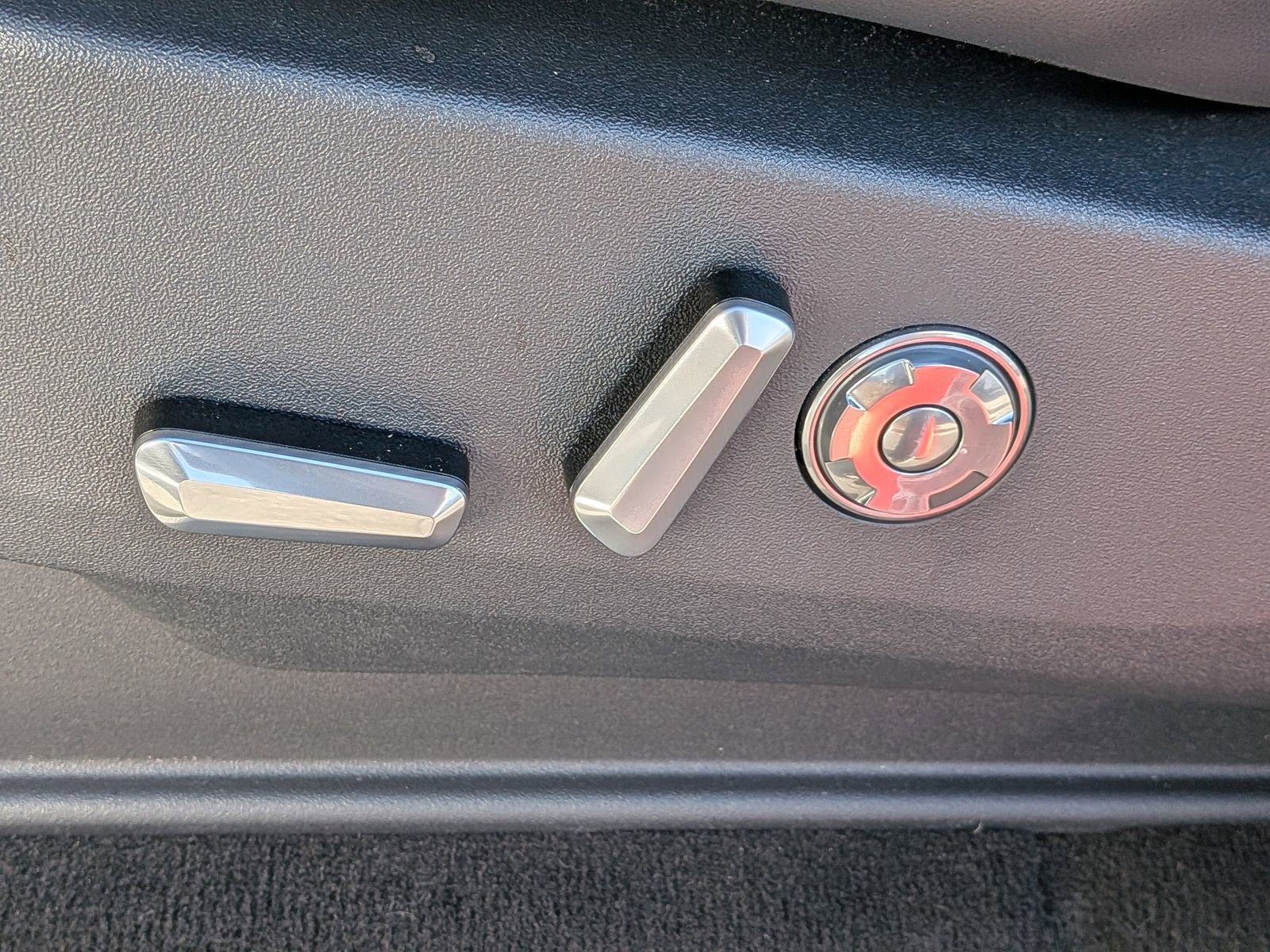 Certified 2025 Lincoln Navigator L Black Label image 23