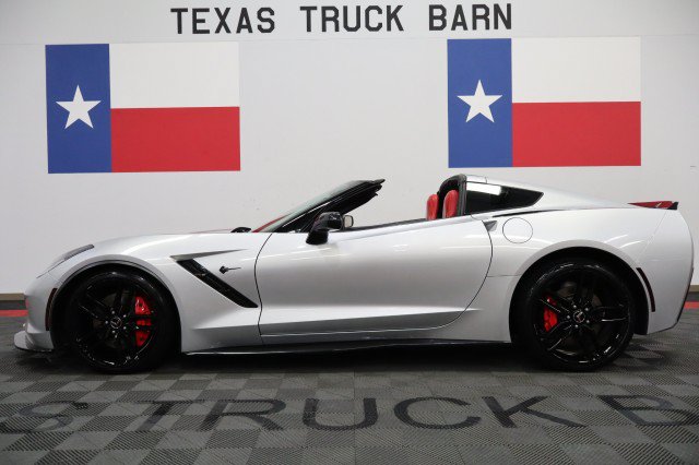 Used 2015 Chevrolet Corvette Stingray Coupe w/ 2LT Preferred Equipment Group RWD image 19