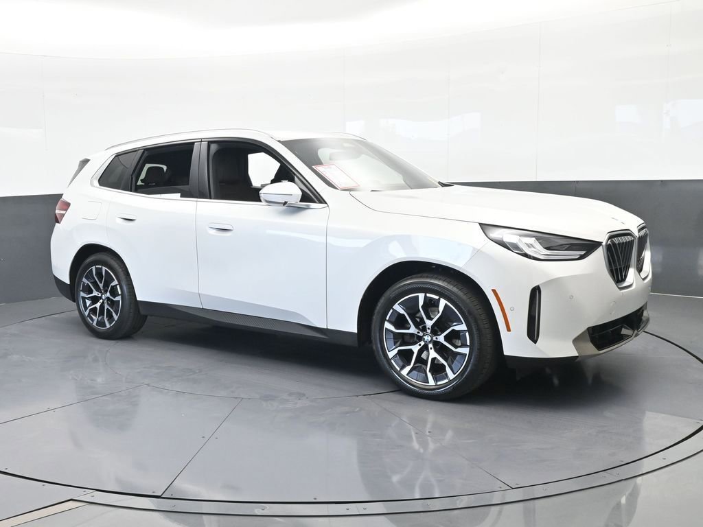 Used 2025 BMW X3 xDrive30i w/ M Sport Package AWD/4WD image 8