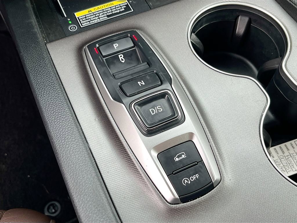 Used 2024 Honda Passport EX-L image 16