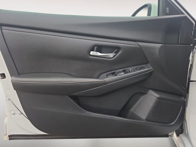 Used 2022 Nissan Sentra SV image 16