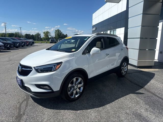 Used 2019 Buick Encore Essence w/ Experience Buick Package AWD/4WD image 3