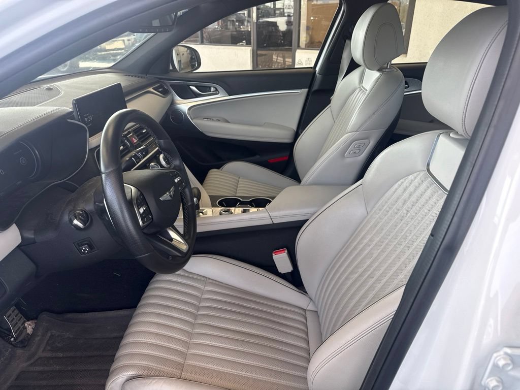 Used 2022 Genesis G70 3.3T w/ Sport Advanced Package AWD/4WD image 14