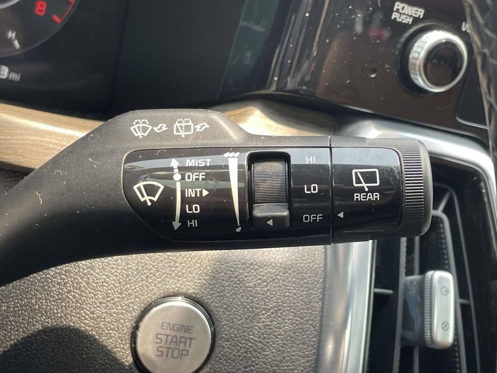 Used 2022 Kia Sorento SX Prestige w/ Rust Color Package AWD/4WD image 26