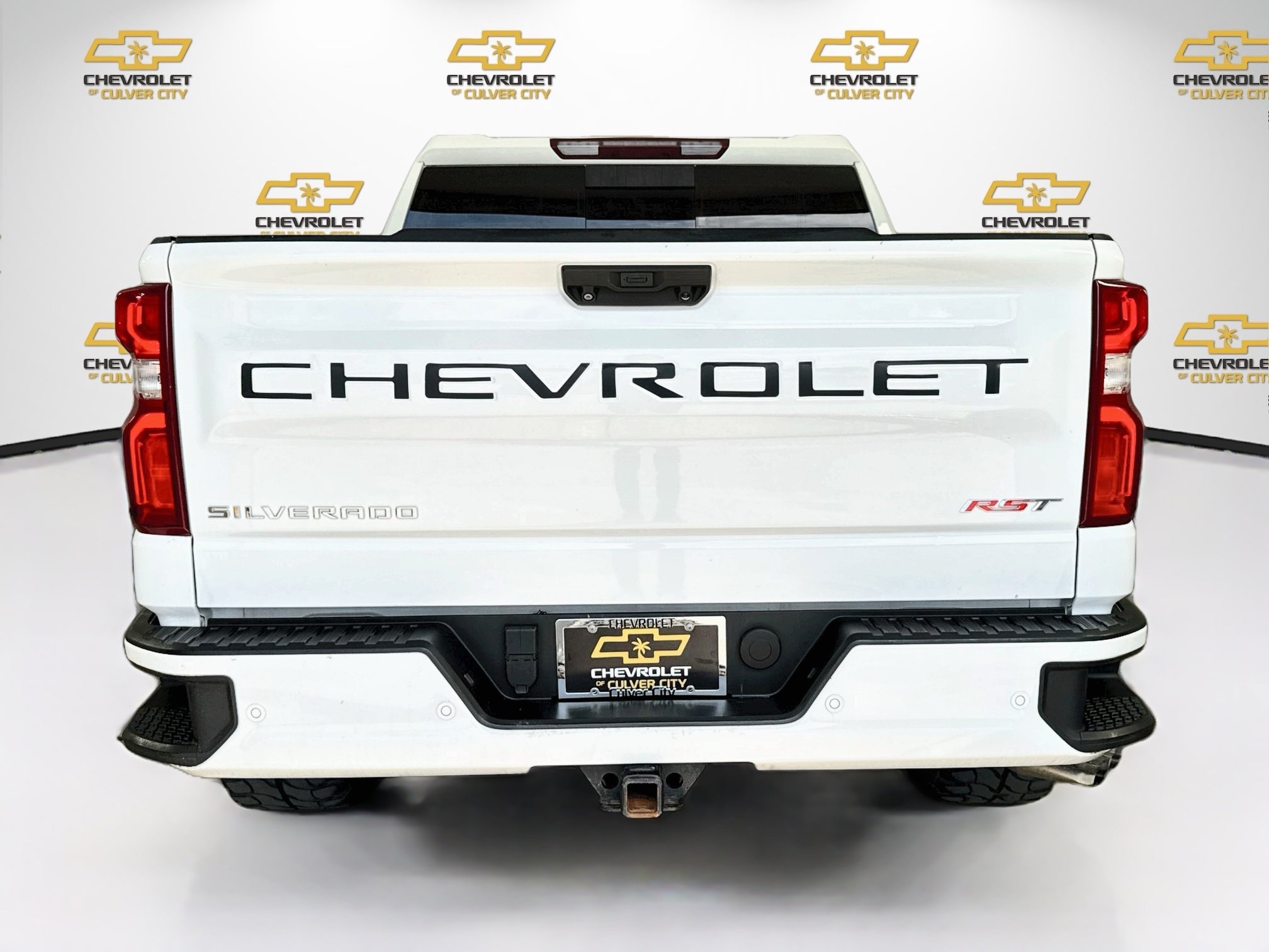 Used 2023 Chevrolet Silverado 1500 RST w/ Convenience Package II RWD image 7