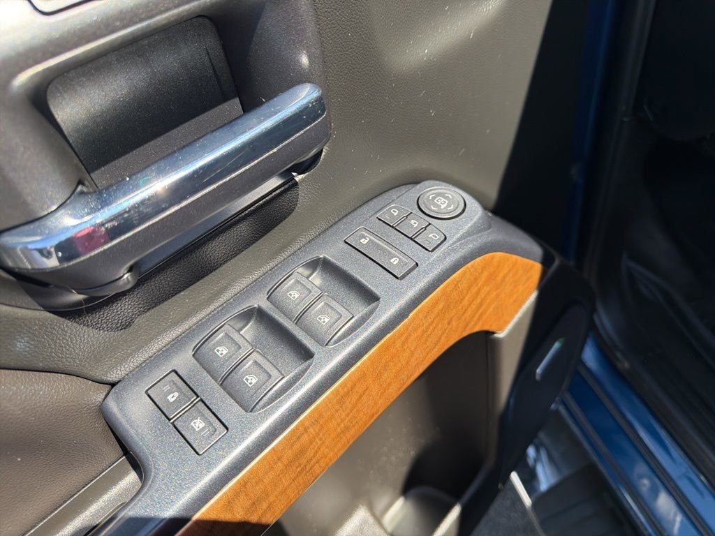 Used 2017 Chevrolet Silverado 2500 LTZ w/ Duramax Plus Package image 11