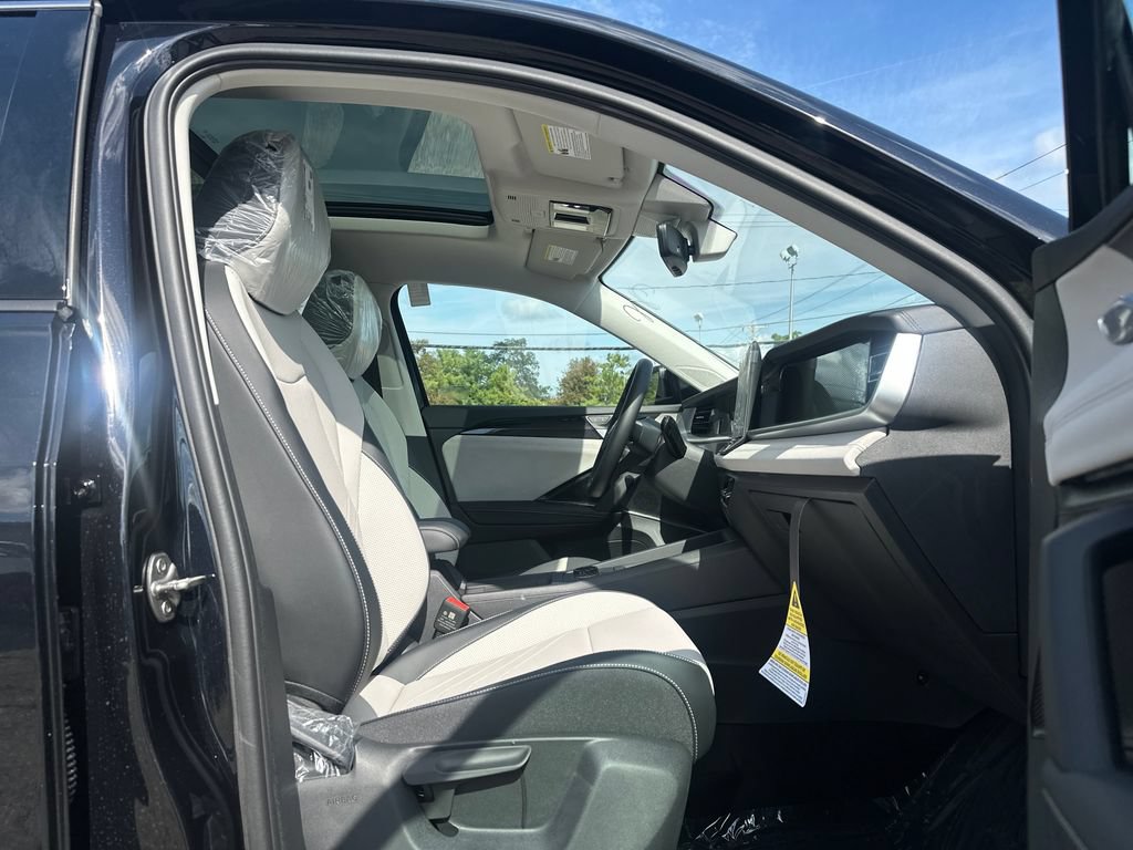 New 2026 Volkswagen Tiguan SE AWD/4WD image 19