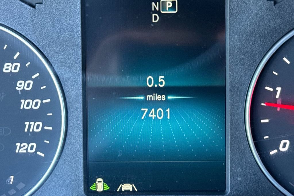 Used 2024 Mercedes-Benz Sprinter 2500 image 22