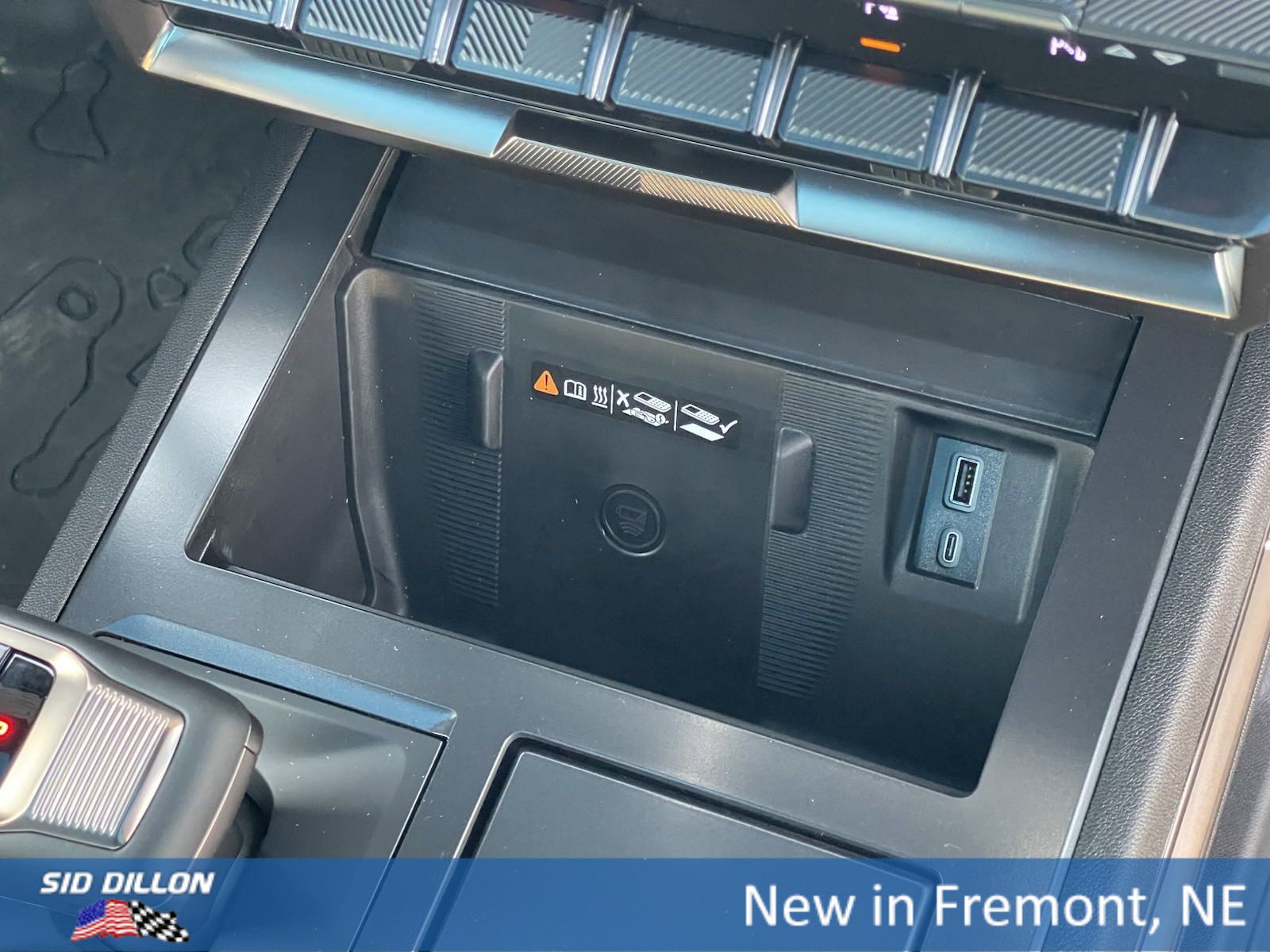 New 2025 GMC Hummer EV 3X w/ Extreme Off-Road Package image 15