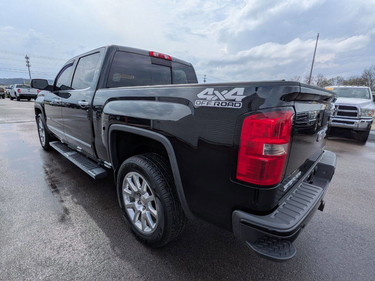Used 2015 GMC Sierra 1500 Denali image 3