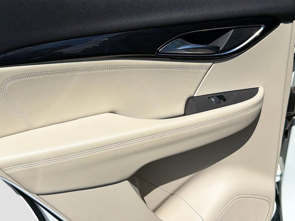Used 2023 Buick Envision Preferred FWD image 27