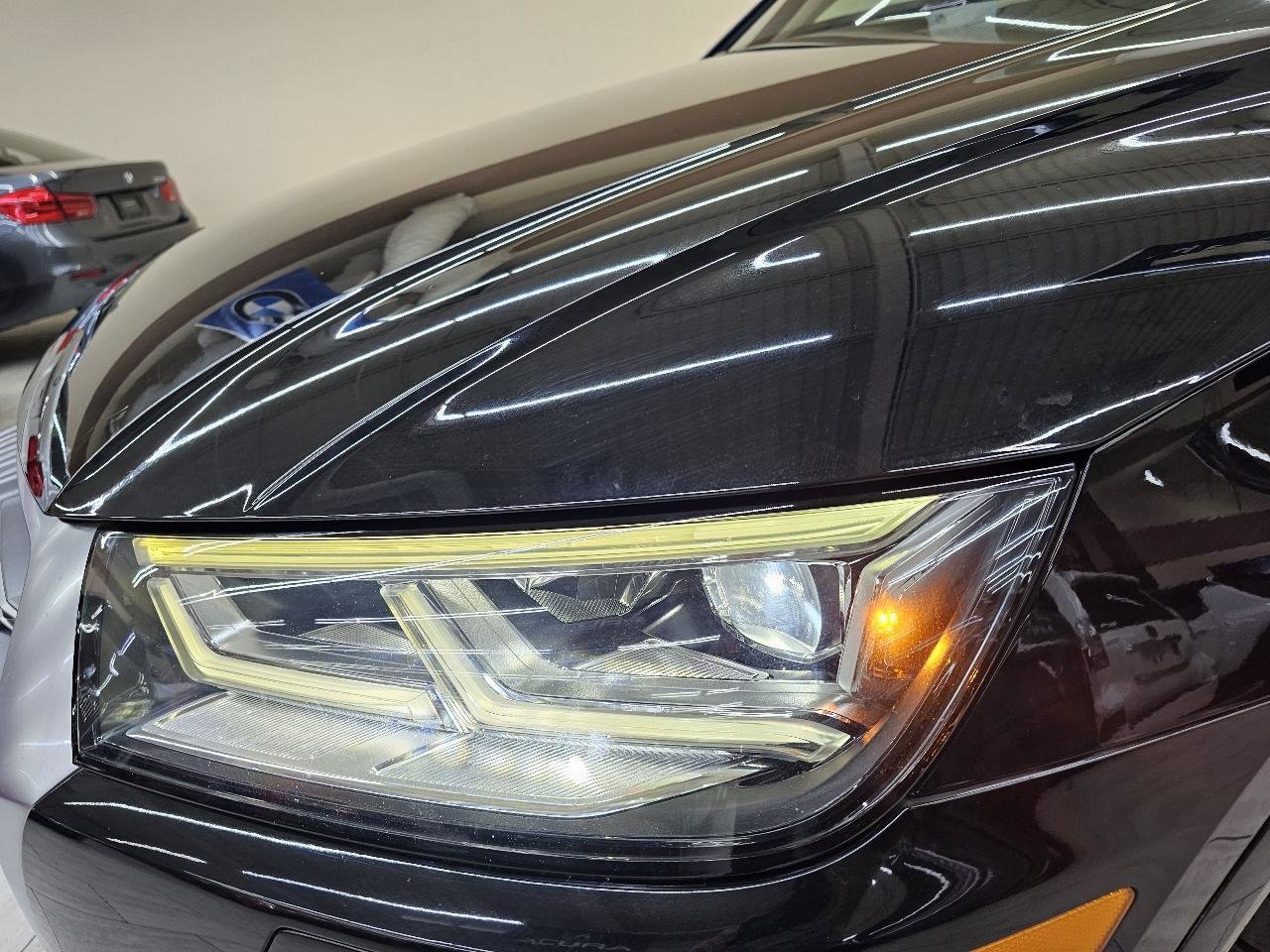 Used 2018 Audi SQ5 Premium Plus w/ S Sport Package image 10