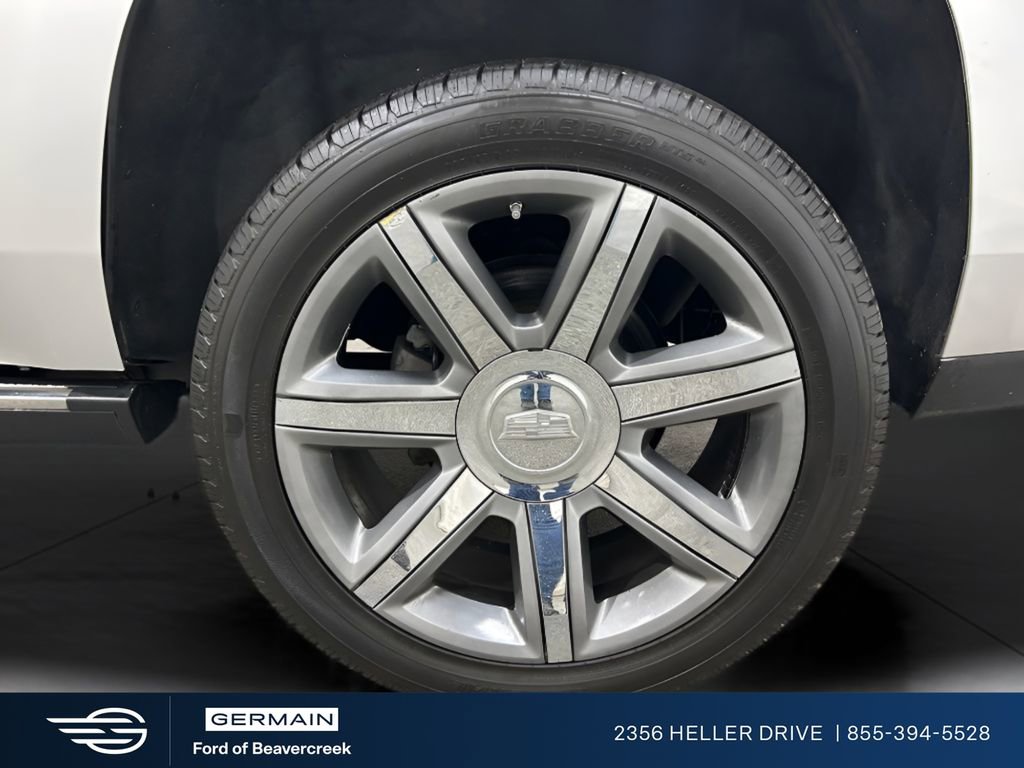Used 2016 Cadillac Escalade Premium RWD image 25