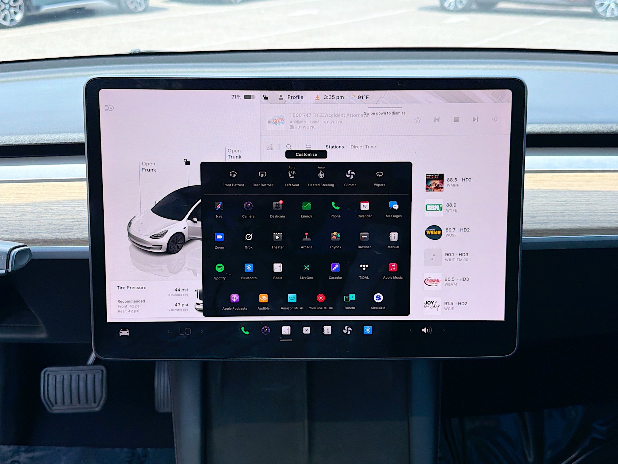 Used 2023 Tesla Model 3 Standard Range image 28