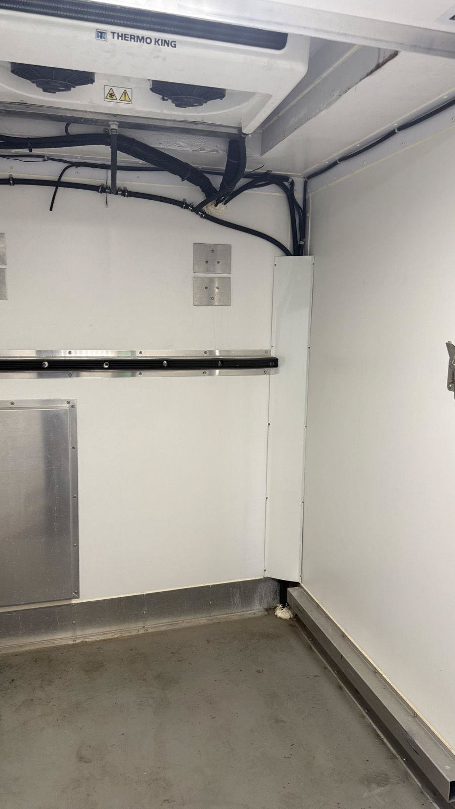 Used 2023 Ford E-350 and Econoline 350 Super Duty w/ Power Windows & Locks Group RWD image 31