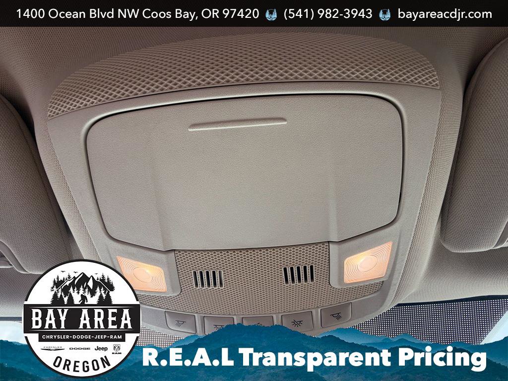 Used 2022 Ford Edge SEL AWD/4WD image 19