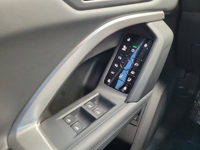 Certified 2025 Audi Q5 Premium Plus w/ Premium Plus image 19