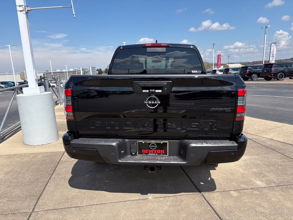New 2027 Nissan Frontier SV w/ SV Convenience Package RWD image 7
