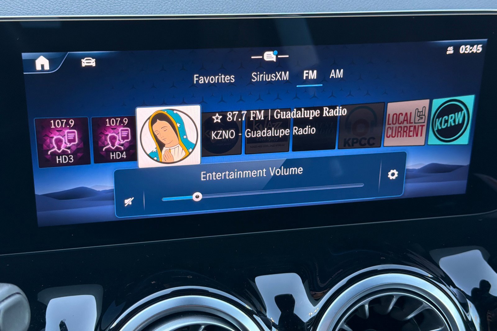 Certified 2025 Mercedes-Benz GLA 250 image 22