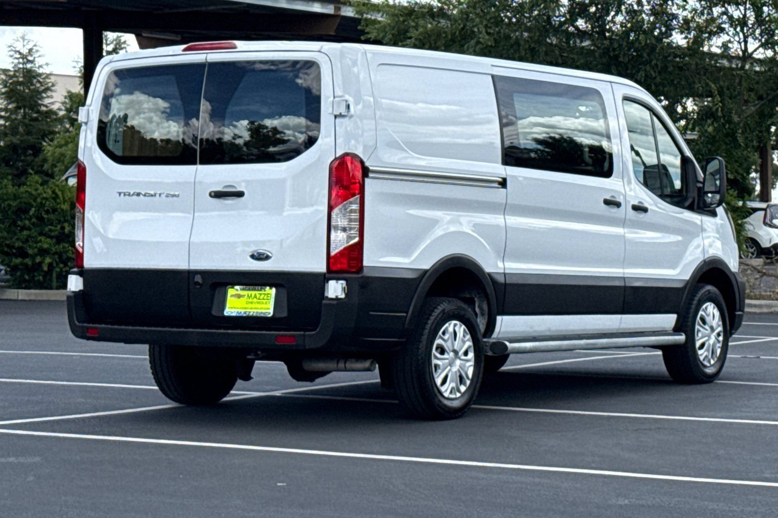 Used 2023 Ford Transit 250 Low Roof w/ Exterior Upgrade Package RWD image 10