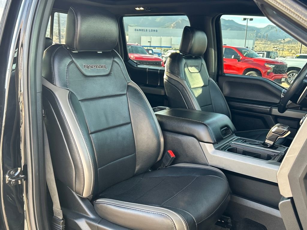 Used 2018 Ford F150 Raptor w/ Equipment Group 802A Luxury image 21