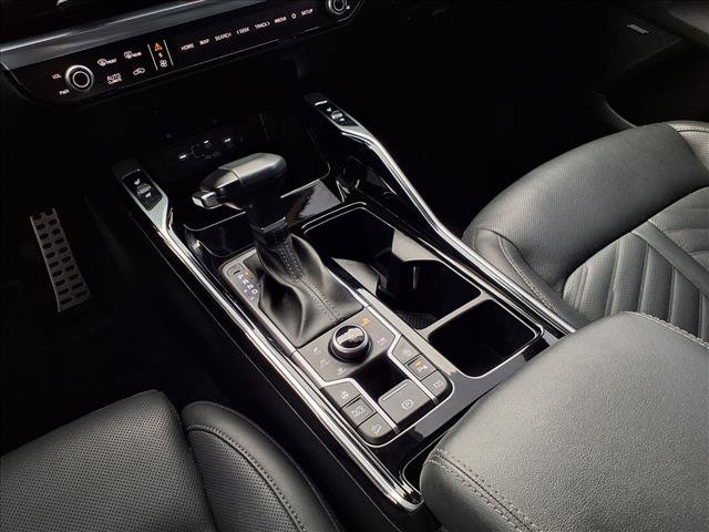 Used 2025 Kia Sorento SX Prestige image 17