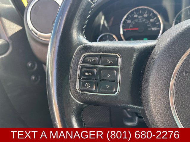 Used 2014 Jeep Wrangler Rubicon w/ Connectivity Group AWD/4WD image 18