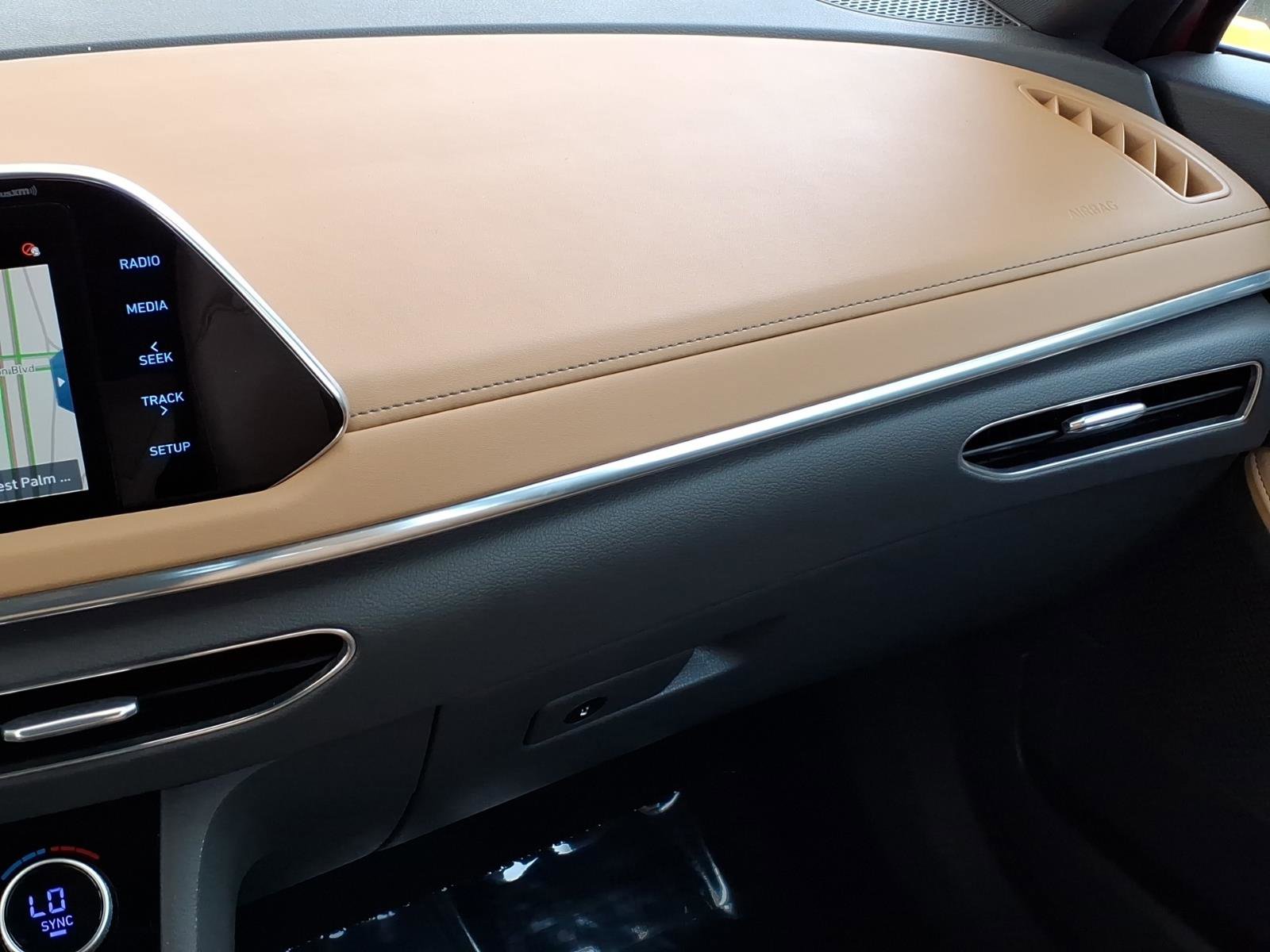 Used 2020 Hyundai Sonata Limited FWD image 26