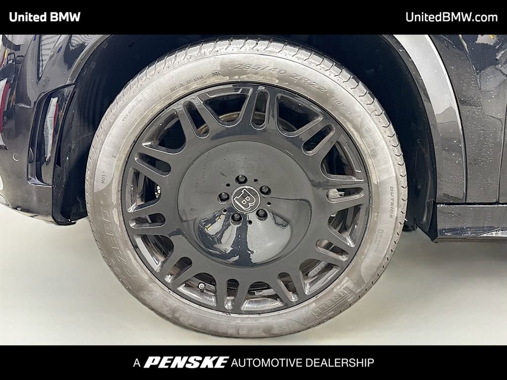 Used 2023 Mercedes-Benz GLS 450 4MATIC w/ AMG Line Exterior image 2