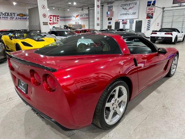 Used 2005 Chevrolet Corvette Coupe w/ Preferred Equipment Group RWD image 21