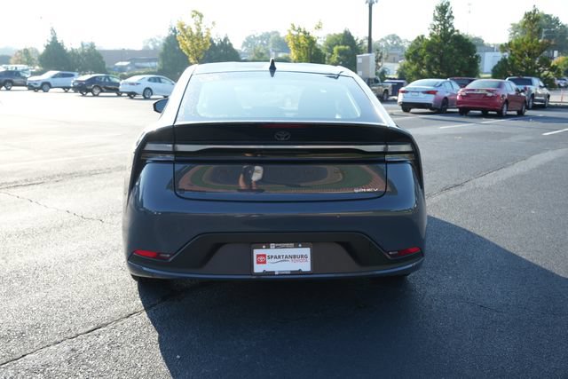 Used 2026 Toyota Prius Plug-In Hybrid FWD image 6