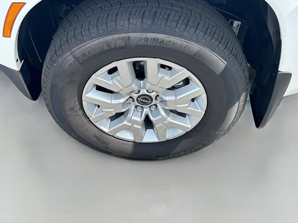 Certified 2024 Nissan Frontier SV w/ SV Convenience Package RWD image 25