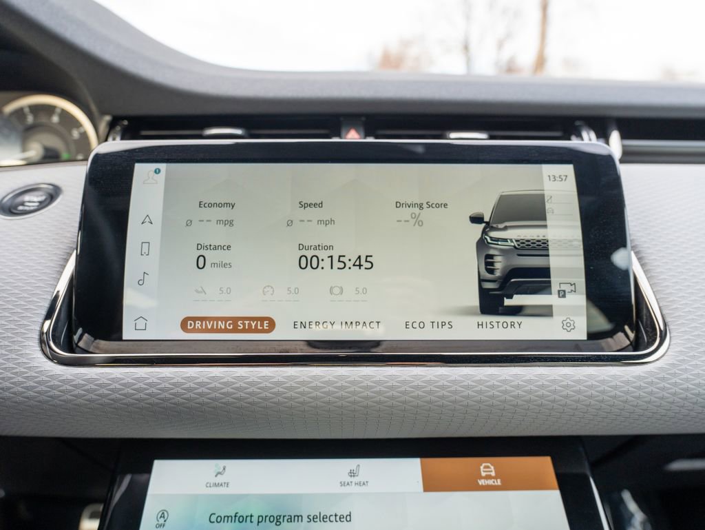 Used 2023 Land Rover Range Rover Evoque R-Dynamic S image 27