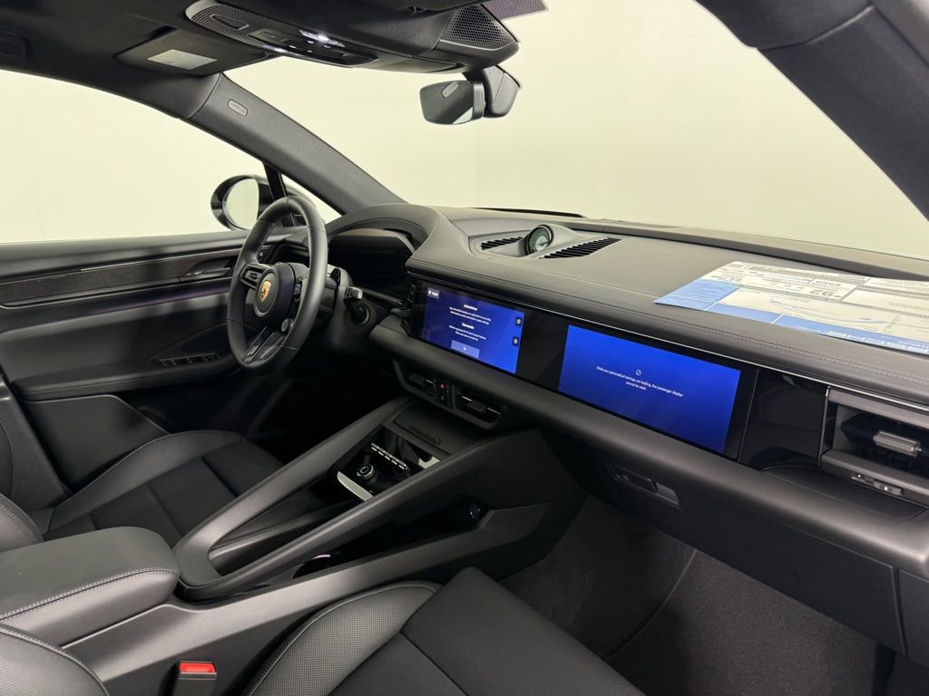 New 2026 Porsche Macan GTS Electric image 15