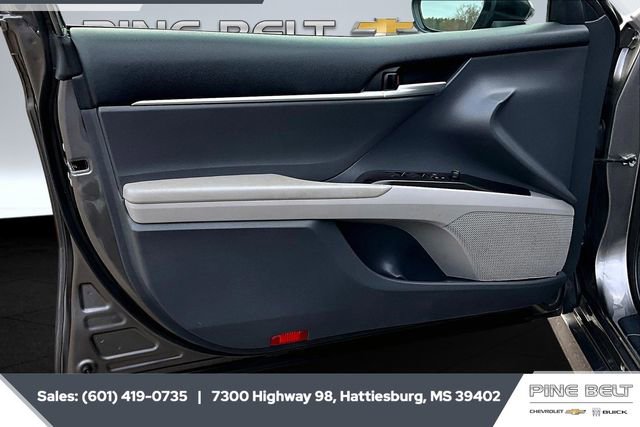 Used 2023 Toyota Camry LE image 17