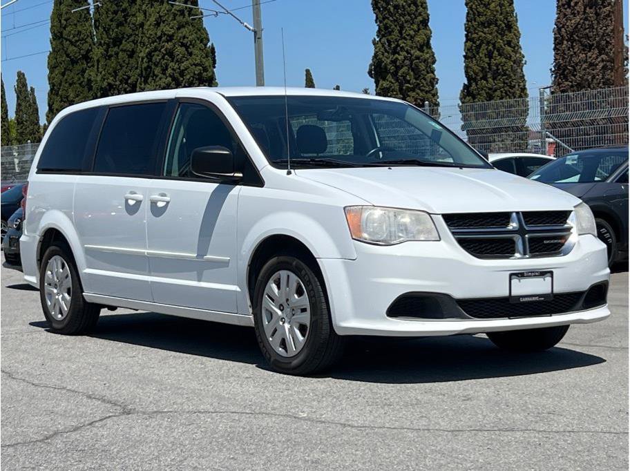 Used 2017 Dodge Grand Caravan SE w/ Power Window Group FWD image 3