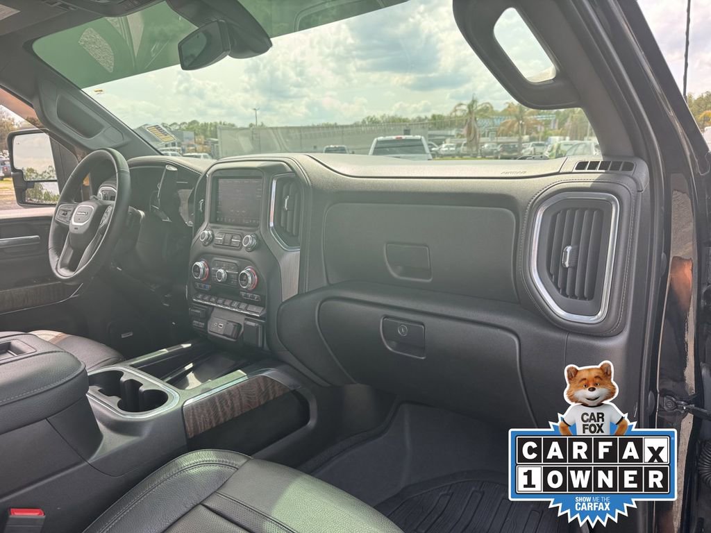 Used 2022 GMC Sierra 3500 Denali AWD/4WD image 19