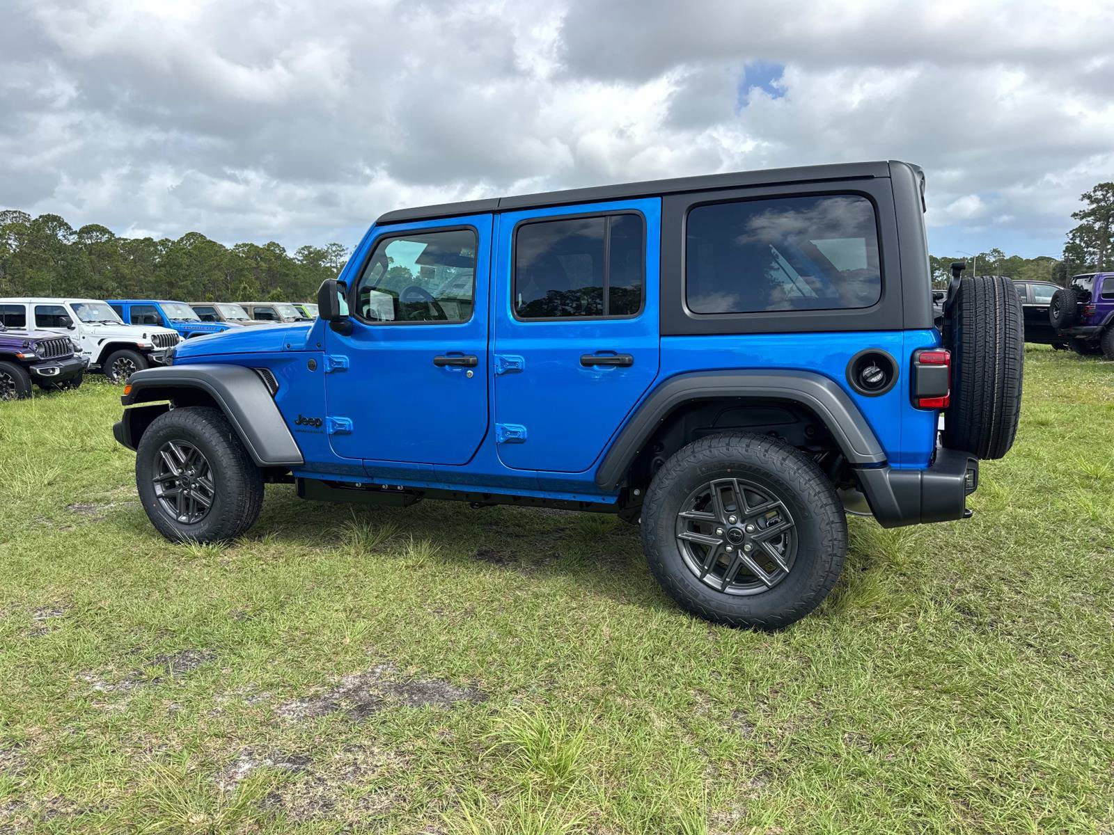 New 2026 Jeep Wrangler Unlimited Sport AWD/4WD image 5