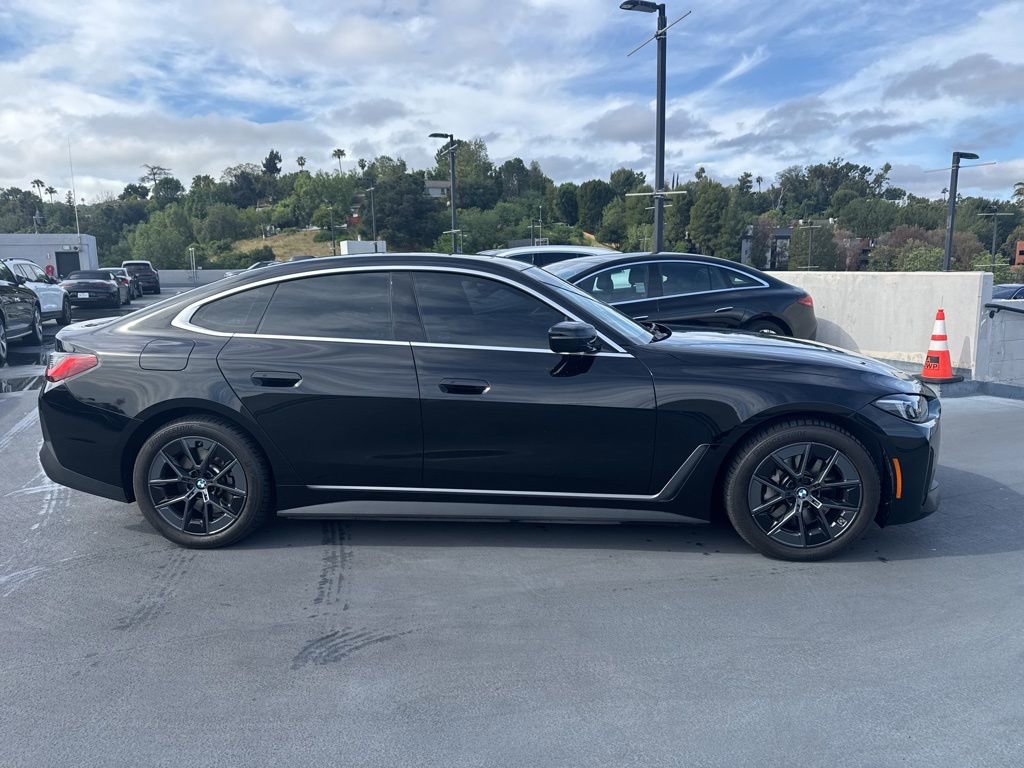 Used 2025 BMW i4 eDrive40 image 4