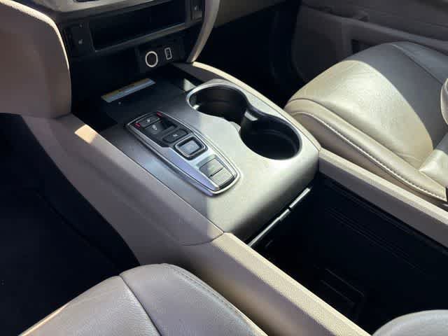 Used 2022 Honda Pilot Special Edition image 16